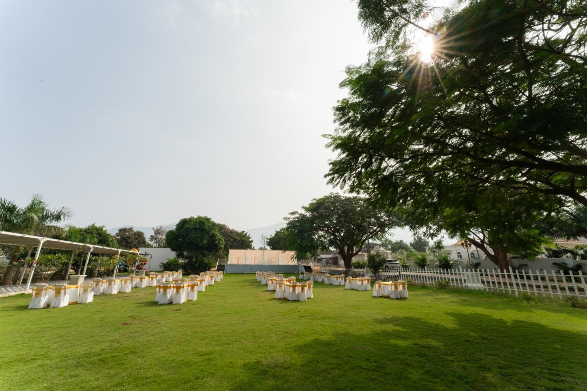 Csr Landmark Resorts Coimbatore Exterior photo